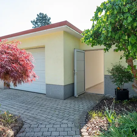 7-seen-oase Apartman *